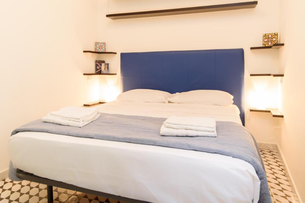 Centro Storico - Wifi & Cucina Apartment Salerno Bagian luar foto